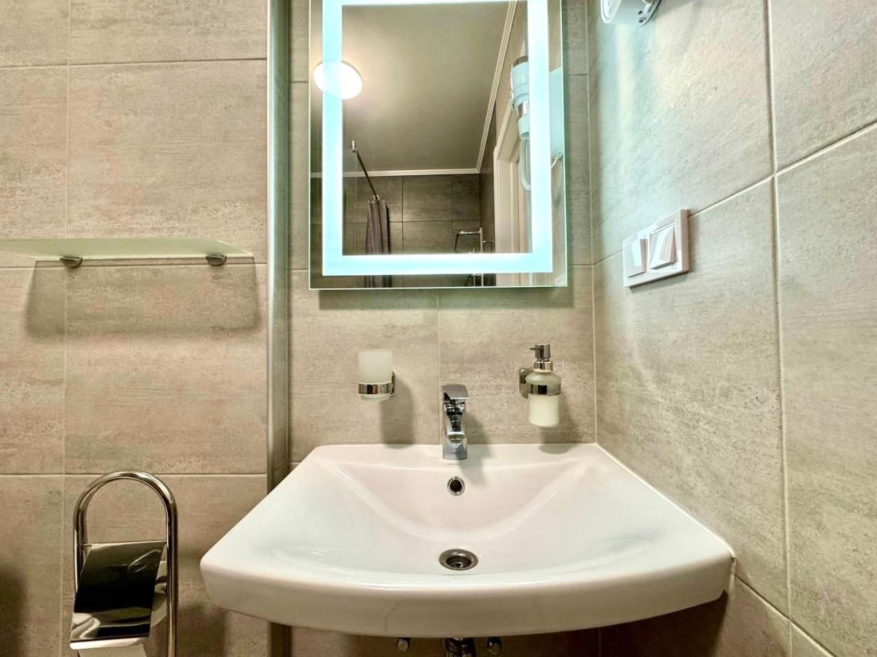 Apartpoltava Апартаменти Бізнес-Класу В Престижній Новобудові З Панорамним Балконом Центр Exterior foto