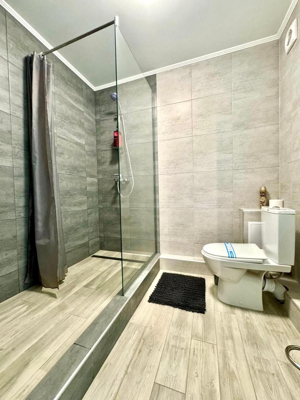Apartpoltava Апартаменти Бізнес-Класу В Престижній Новобудові З Панорамним Балконом Центр Exterior foto